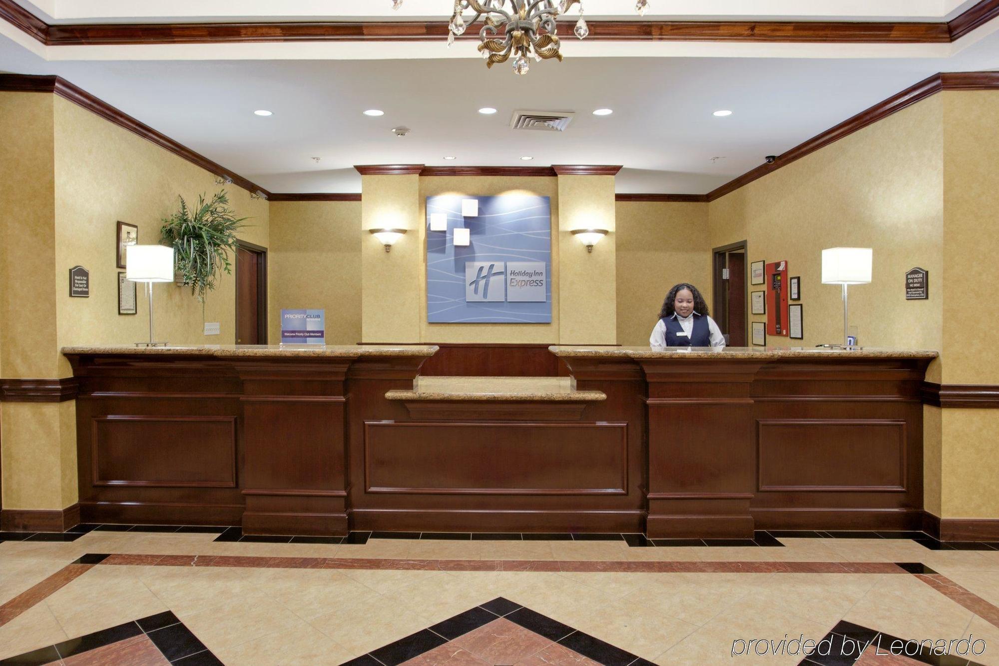 Holiday Inn Express & Suites Wharton By Ihg Interior photo